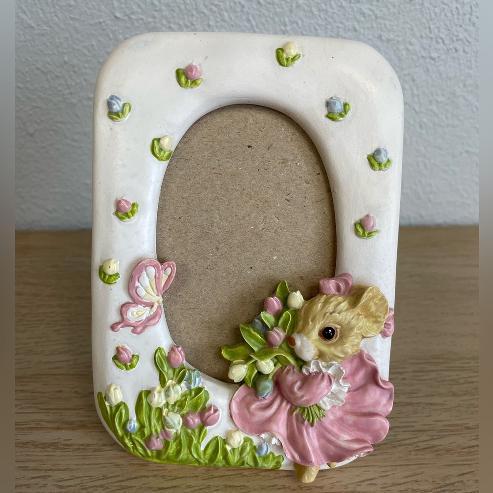 Cutesy mouse frame